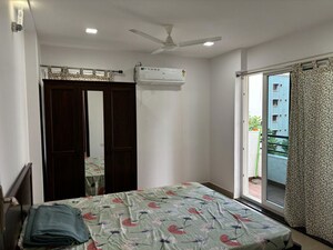 Bedroom in 2 BHK Builder Floor at Madhapur – for Rent