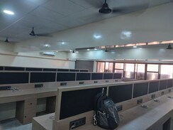 Office Space For Rent in Mayuresh Chambers