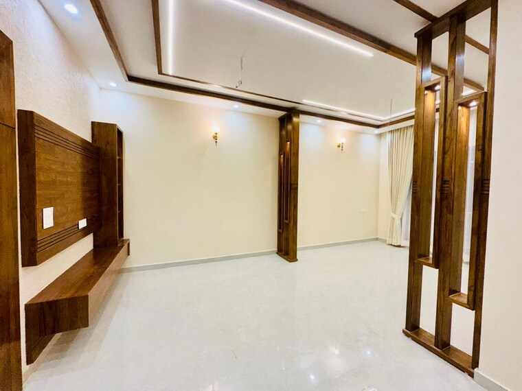 Room, sector 126 4 Bedroom 139 Sq.Yd. Independent House In Sector 126 Mohali 10293995