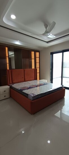 4 BHK + Pooja Room,Servant Room Builder Floor For Sale in TDI The Retreat
