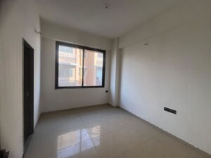 Room in 3 BHK Apartment at Vastral – for Rent