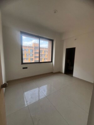 Room in 3 BHK Apartment at Vastral – for Rent
