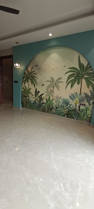 Room in 4 BHK Builder Floor at TDI The Retreat, Sector 89 – for Sale