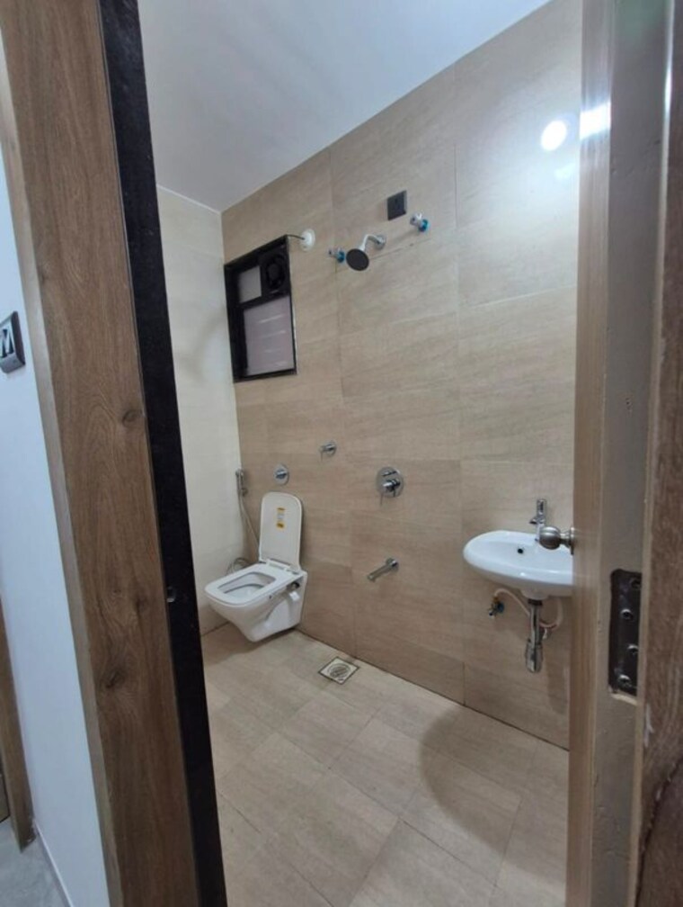 Bathroom, pristine-allure 2 Bedroom 760 Sq.Ft. Apartment In Kharadi Pune 10294432