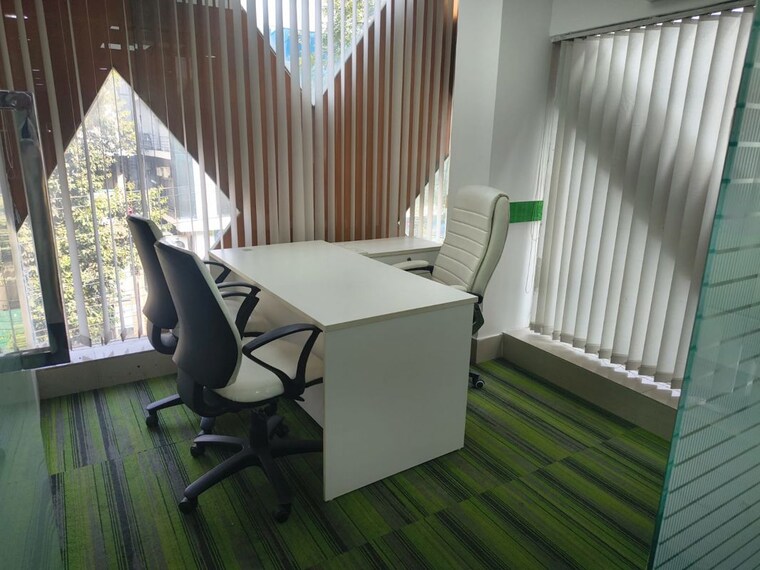 Team Area, sector 16 Commercial Office Space 1500 Sq.Ft. In Sector 16 Noida 10294342
