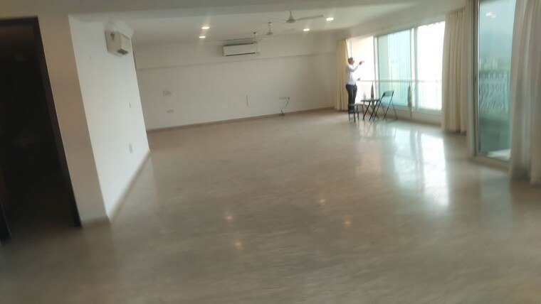 Room, lake-home 4 Bedroom 5250 Sq.Ft. Apartment In Powai Mumbai 10294435