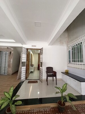 Team Area in 2 BHK Apartment at Guirim – for Rent