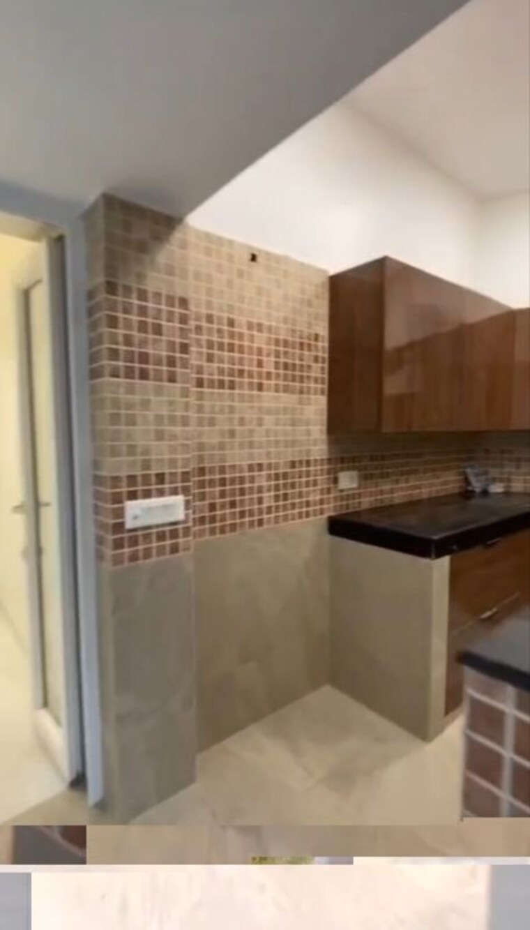Kitchen, jor bagh 3 Bedroom 3700 Sq.Ft. Builder Floor In Jor Bagh Delhi 10294353