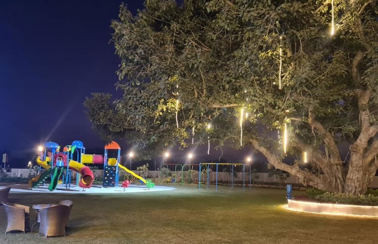 Garden, meffier-golden-park  126 Sq.Ft. Plot In Sohna Sector 4 Gurgaon 10294473