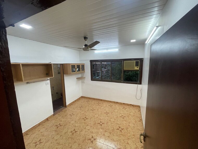 Master Bedroom, anand-milan-society 2 Bedroom 750 Sq.Ft. Apartment In Santacruz West Mumbai 10221766