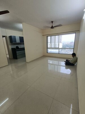 2 BHK Apartment For Rent in Lotus Residency Goregaon West, Goregaon West
