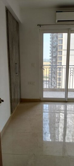 3.5 BHK + Servant Room Apartment For Rent in Urbtech Xaviers