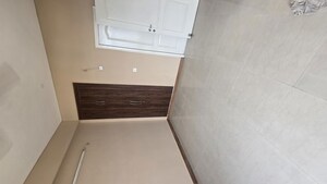 Furnished Amenities in 2 BHK Apartment at Omaxe Palm Court, Mu Greater Noida – for Rent