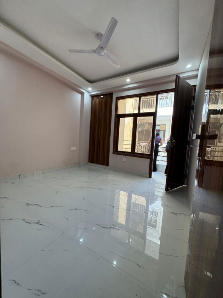 Room, chattarpur 1 Bedroom 500 Sq.Ft. Apartment In Chattarpur Delhi 10294550