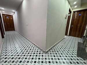 Bathroom in 1 BHK Apartment at Chattarpur – for Rent