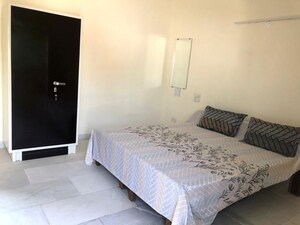 1 BHK Independent House For Rent in Sector 21