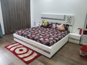 Bedroom in 6 BHK Villa at New Colony – for Sale