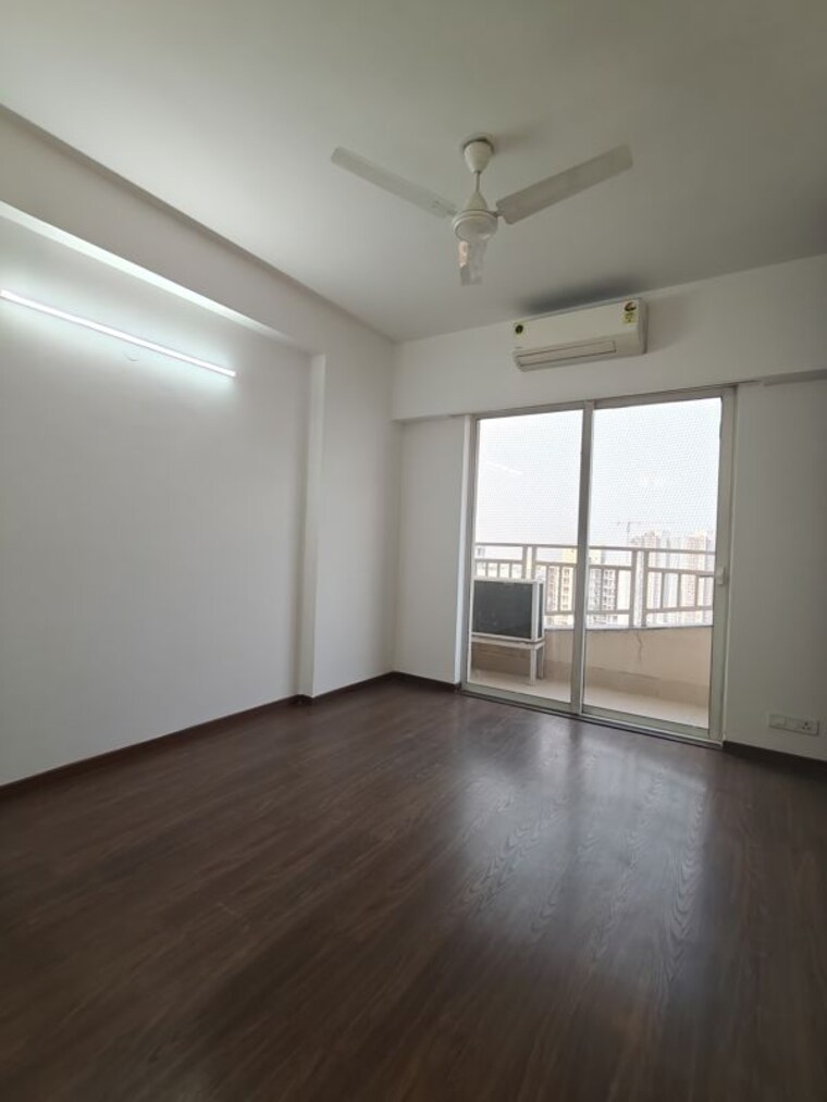 Room, m3m-marina 3 Bedroom 1900 Sq.Ft. Apartment In Sector 68 Gurgaon 10294628