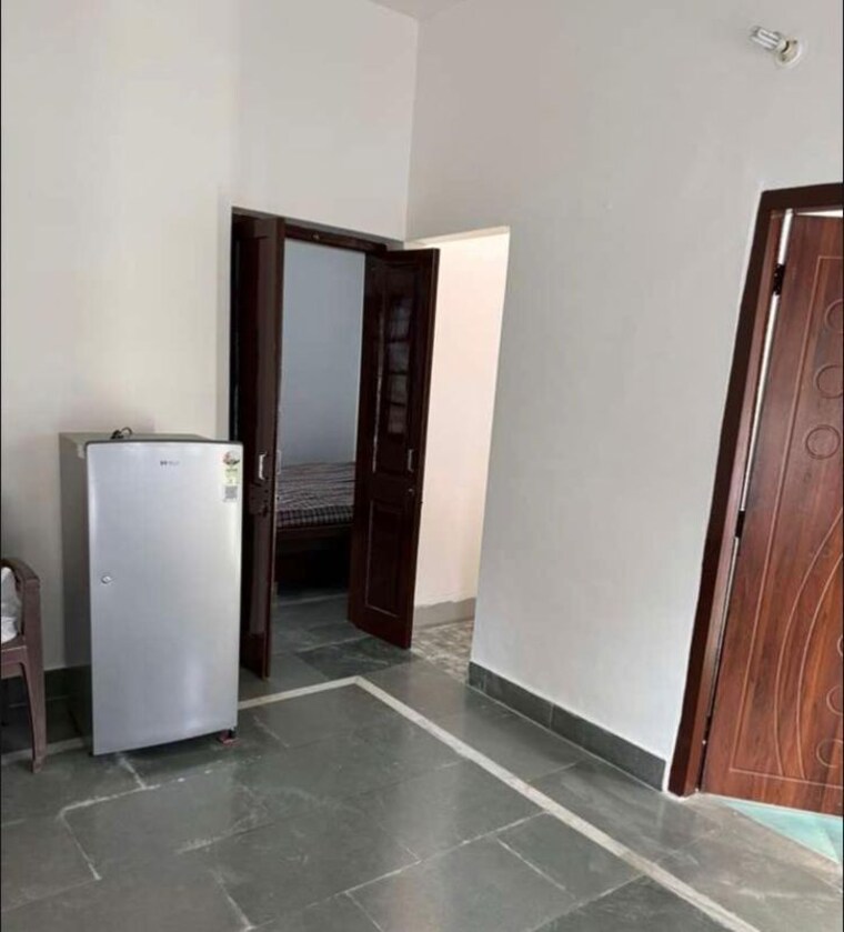 Room, vasant vihar 1 Bedroom 564 Sq.Ft. Apartment In Vasant Vihar Dehradun 10294620