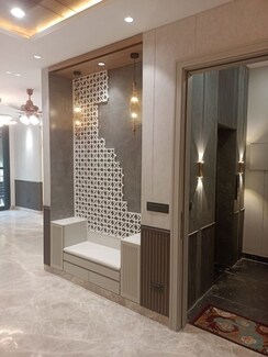 3 BHK + Servant Room Builder Floor For Sale in Sushant Lok II