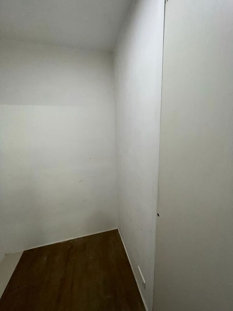 Bathroom, db-woods 2 Bedroom 980 Sq.Ft. Apartment In Goregaon East Mumbai 10293324