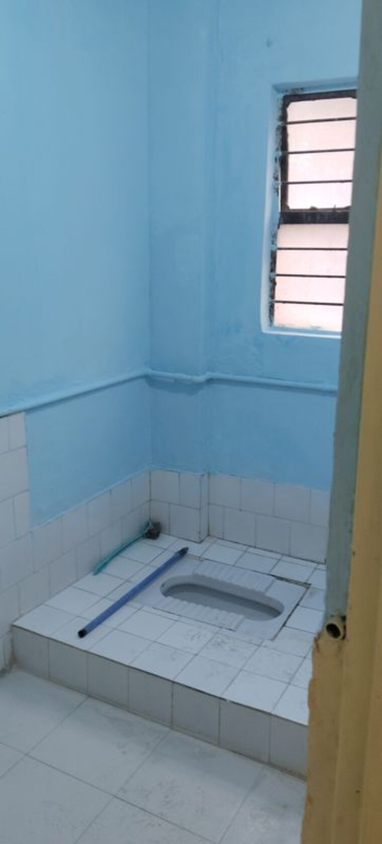 Bathroom, erandwane 1 RK 275 Sq.Ft. Apartment In Erandwane Pune 10294701