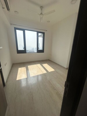 Room in 3 BHK Apartment at Lodha Allura, Worli – for Sale