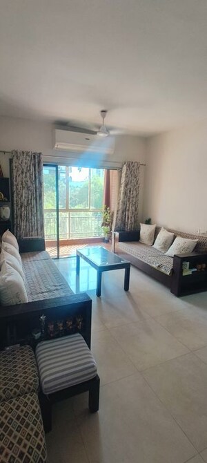 Living Room in 2 BHK Apartment at Mangal Darshan Apartment, Bandra West – for Rent