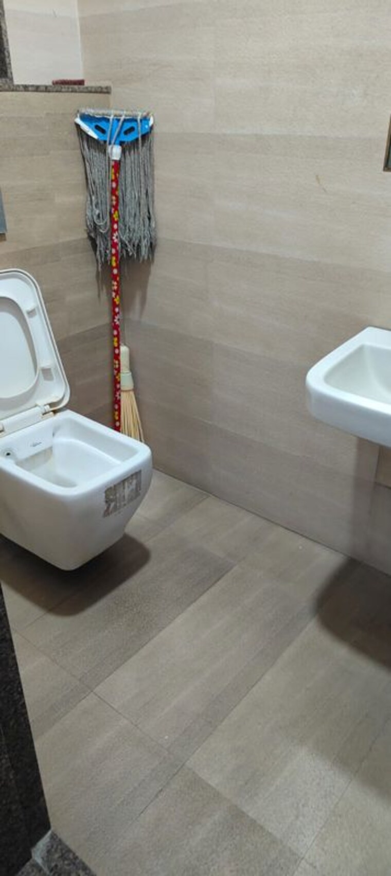 Bathroom, vastrapur Commercial Office Space 741 Sq.Ft. In Vastrapur Ahmedabad 10294717