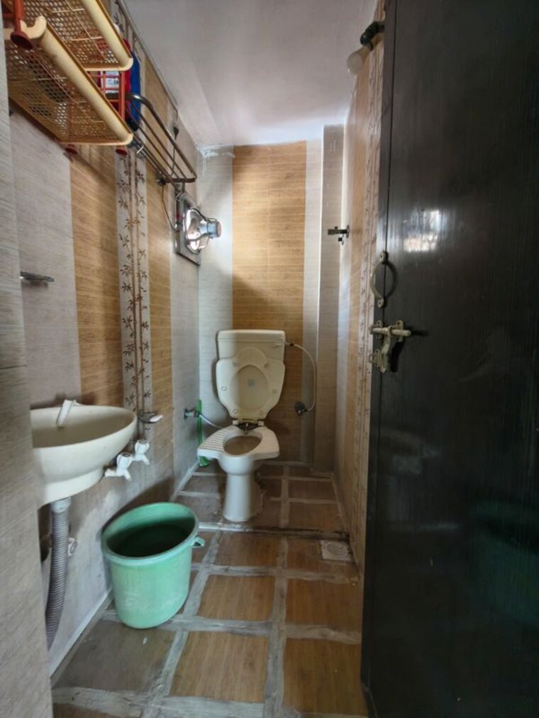 Bathroom, vejalpur 2 Bedroom 1400 Sq.Ft. Penthouse In Vejalpur Ahmedabad 10294745