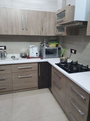 Kitchen in 3 BHK Villa at DLF Royale Residences, Dlf Phase I – for Sale