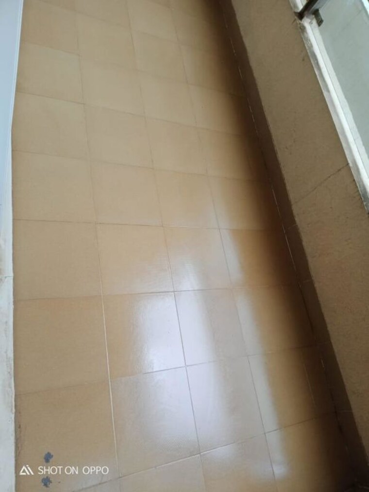 Bathroom, tulip-violet 3 Bedroom 1578 Sq.Ft. Apartment In Sector 69 Gurgaon 10294739