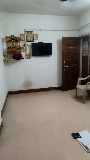 Room in 1 BHK Apartment at Dombivli West – for Rent
