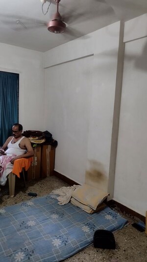 Living Room in 1 BHK Apartment at Dombivli West – for Rent