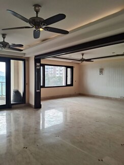 4 BHK + Pooja Room,Servant Room,Store Room Apartment For Sale in Ambience Caitriona