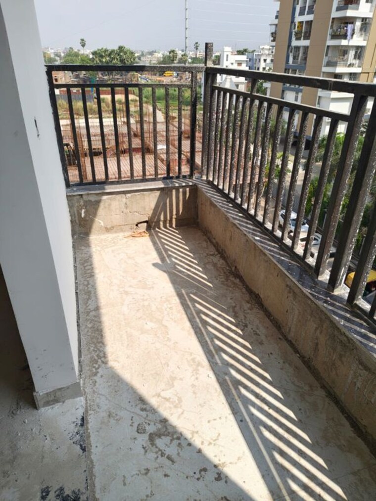 Balcony, danapur 3 Bedroom 1700 Sq.Ft. Apartment In Danapur Patna 10294866