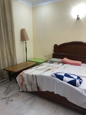 Bedroom in 3 BHK Builder Floor at Sushant Lok I – for Rent
