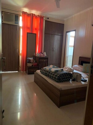 Living Room in 4 BHK Villa at Sector 49 – for Sale