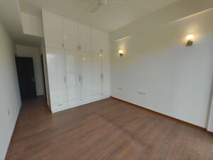 Room in 3 BHK Apartment at Adani Samsara Arya, Sector 60 – for Rent