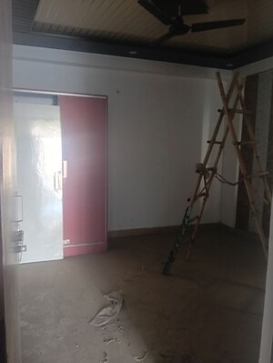 1 BHK Builder Floor For Sale in Baraula