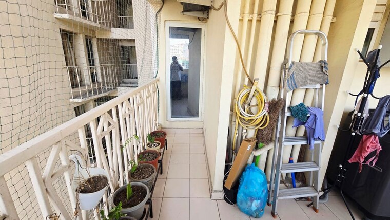 Balcony, gaur-city-7th-avenue 3 Bedroom 1185 Sq.Ft. Apartment In Sector 4 Greater Noida Greater Noida 10294946