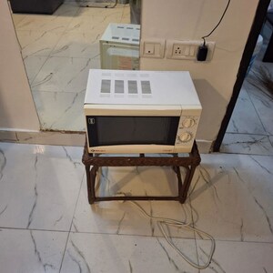 Team Area in 3 BHK Builder Floor at Savitri Nagar – for Rent