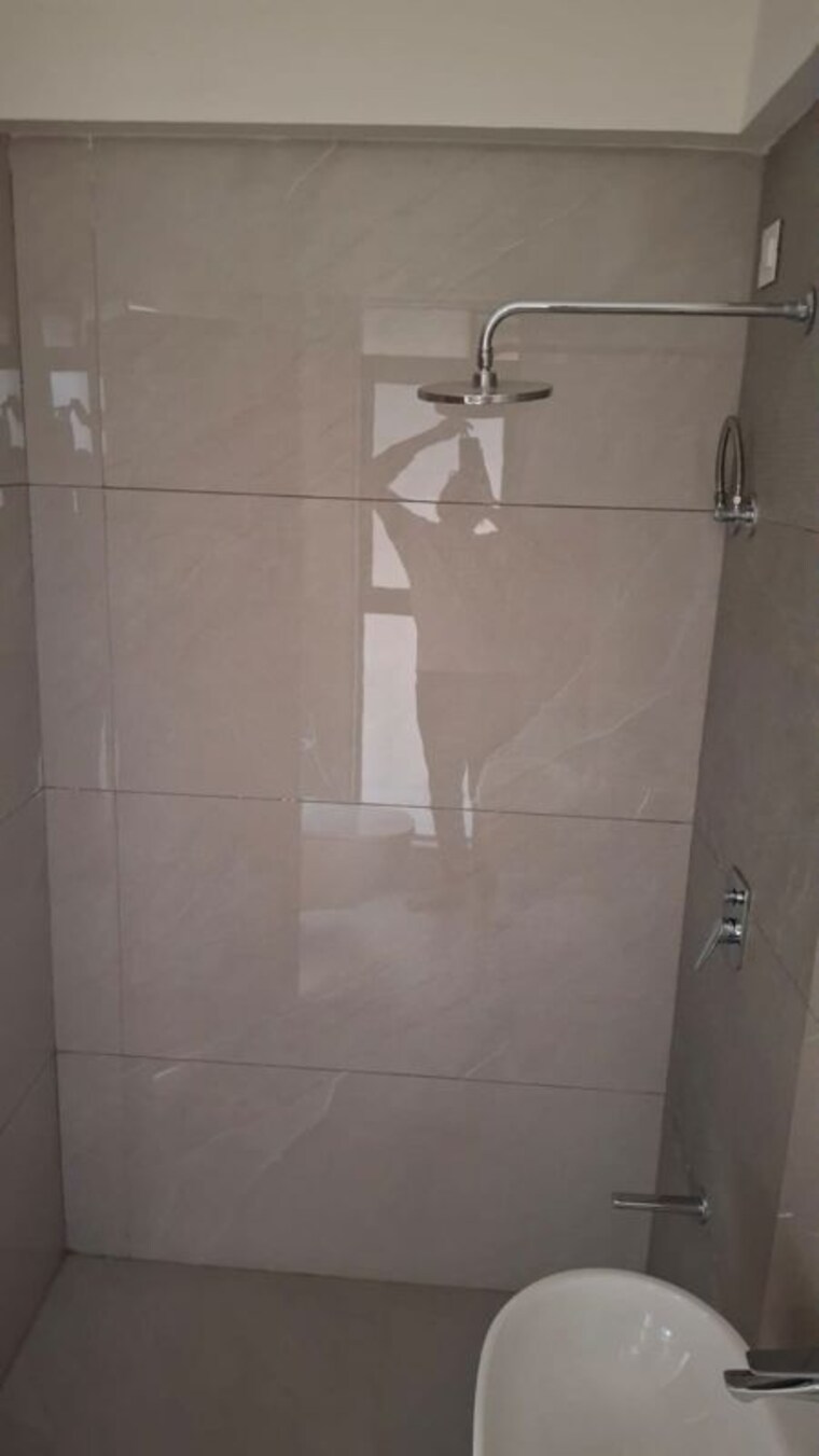Bathroom, bhutra-mangal-karini-sky-breeze 3 Bedroom 1050 Sq.Ft. Apartment In Goregaon West Mumbai 10294959