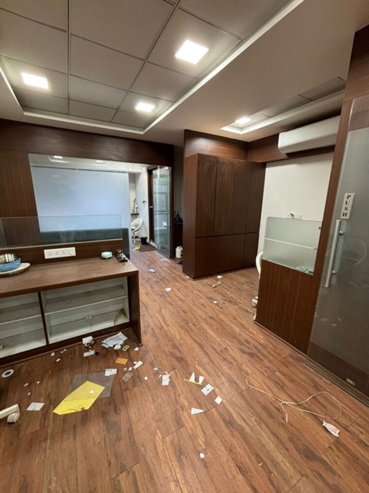 Kitchen, science city Commercial Office Space 893 Sq.Ft. In Science City Ahmedabad 10294855