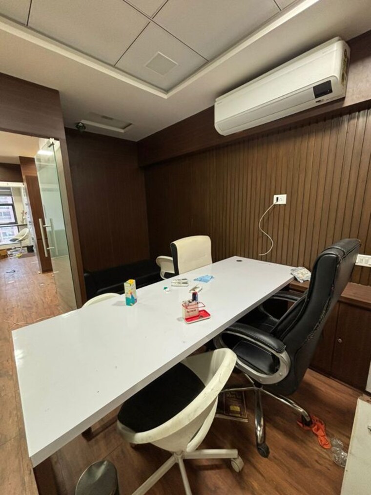 Team Area, science city Commercial Office Space 893 Sq.Ft. In Science City Ahmedabad 10294855