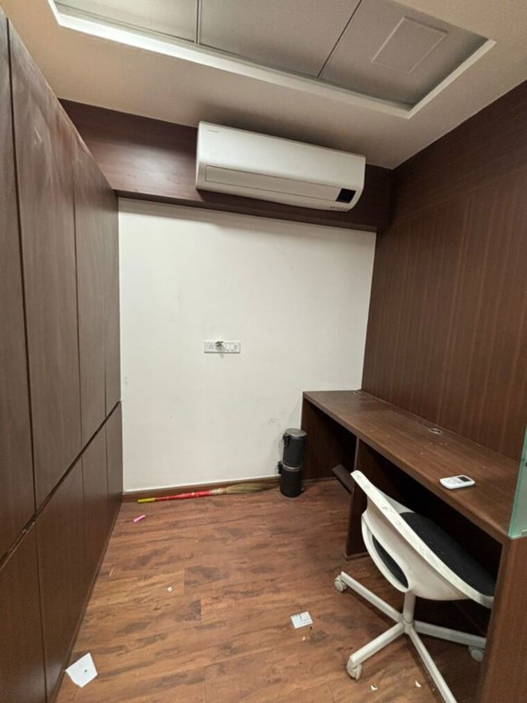 Kitchen, science city Commercial Office Space 893 Sq.Ft. In Science City Ahmedabad 10294855