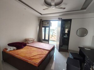 2 BHK Builder Floor For Rent in Khirki Extension