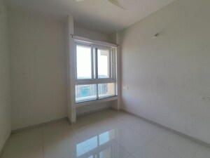 Room in 3 BHK Apartment at Nyati Elysia 3, Kharadi – for Rent