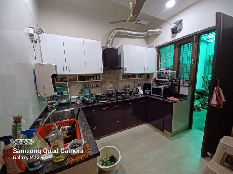 Kitchen, sector 23 3 Bedroom 165 Sq.Yd. Villa In Sector 23 Gurgaon 10295181