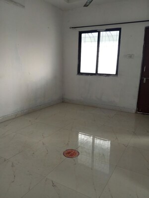 Room in 2 BHK Apartment at Beleghata – for Rent